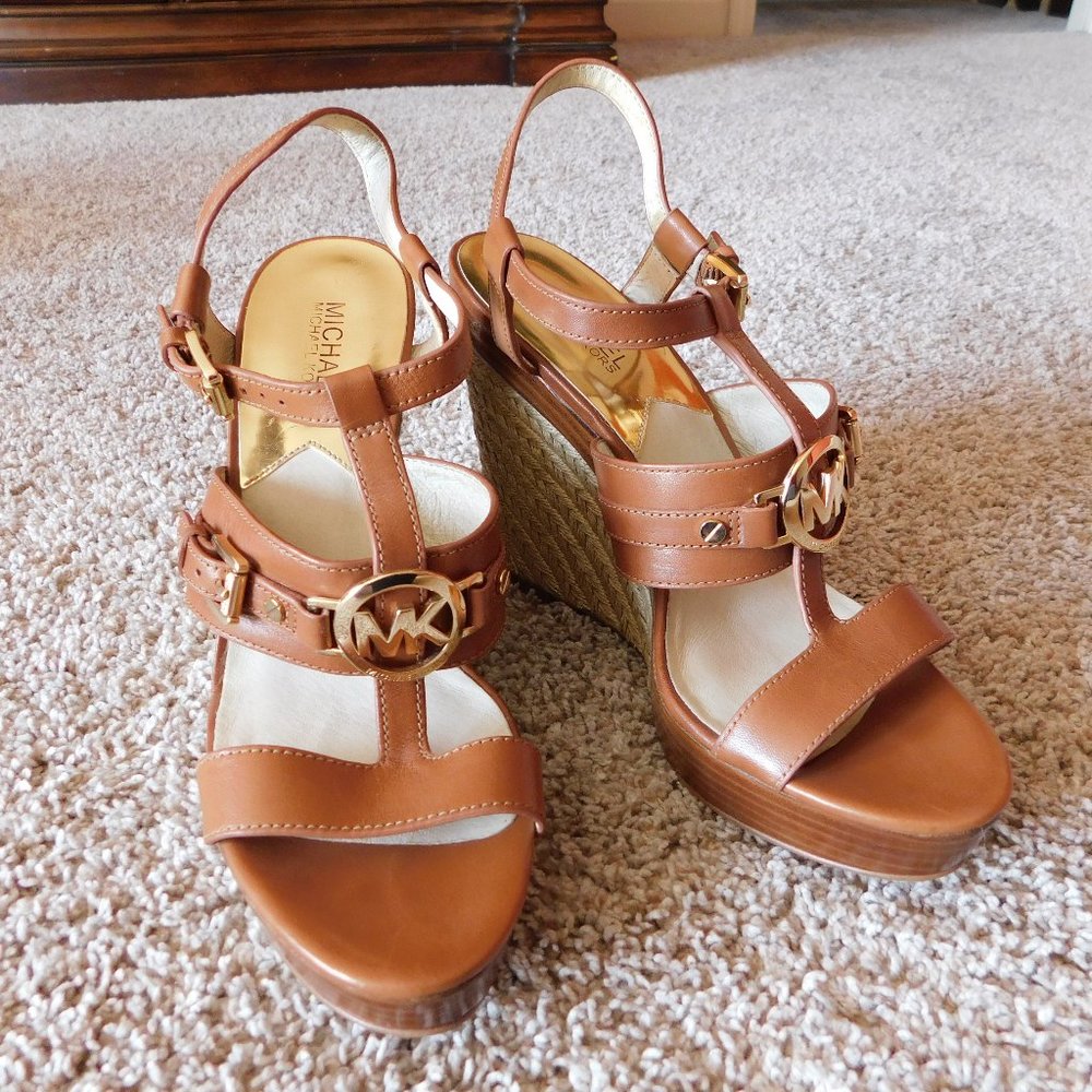 MICHAEL KORS SANDAL WEDGES